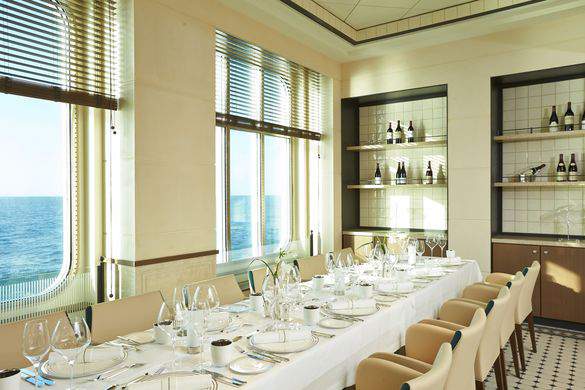 Hapag-Lloyd Cruises MS Europa 2 Interior Grand Reserve.jpg